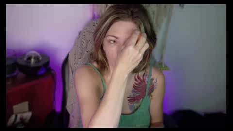 xpbunni online show from October 6, 2025, 6:05 pm