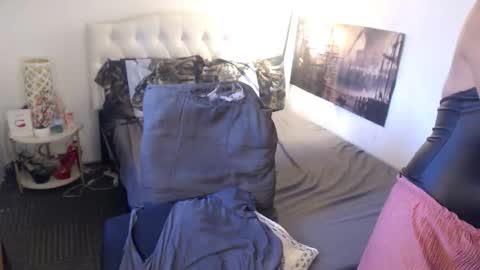 Snapshot of xqueenyasiandomcumx chatting on March 25, 2026, 12:49 am address me as QUEEN NINA A Little Bit of ANGELIC FACE with a Wild Demonic Side online show from March 25, 2026, 12:49 am