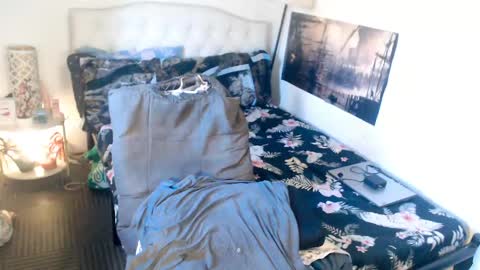 Snapshot of xqueenyasiandomcumx chatting on April 15, 2026, 10:54 pm address me as QUEEN NINA A Little Bit of ANGELIC FACE with a Wild Demonic Side online show from April 15, 2026, 10:54 pm