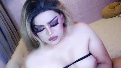 xsabbylicious69 online show from March 14, 2026, 1:23 am