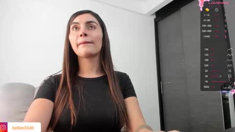 Hellen Sofia instagram hellen5546 online show from December 18, 2024, 9:08 pm