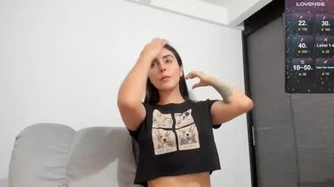 Hellen Sofia instagram hellen5546 online show from January 18, 2025, 5:52 am