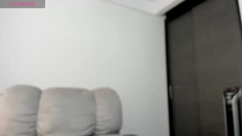 Hellen Sofia instagram hellen5546 online show from February 14, 2025, 10:14 pm