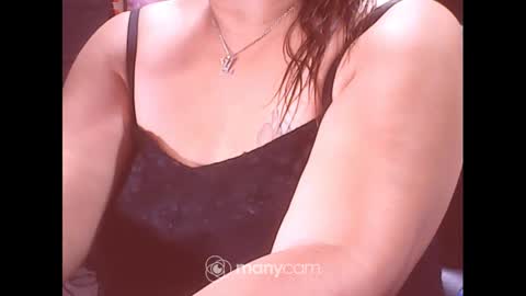 Snapshot of xsw33t_joy69x chatting on January 24, 2025, 2:07 am joy online show from January 24, 2025, 2:07 am