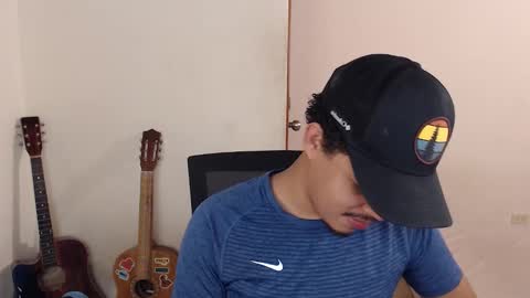 xtranherr online show from October 21, 2025, 2:34 am