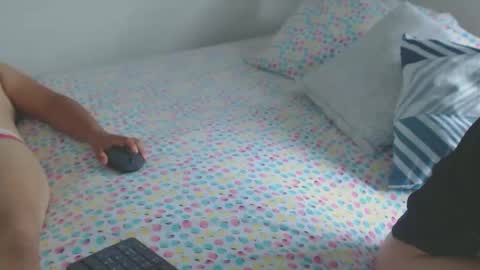 Gabriela and Camila online show from December 22, 2024, 3:11 pm