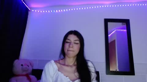 Snapshot of xx_johnson_xx chatting on June 30, 2026, 6:36 am VALE online show from June 30, 2026, 6:36 am