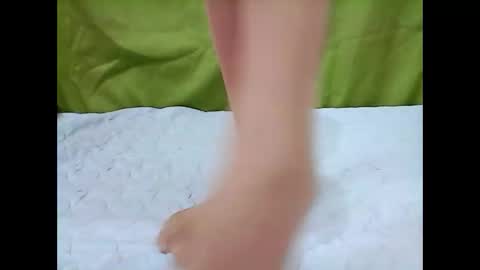 Mariel online show from September 20, 2025, 4:35 am