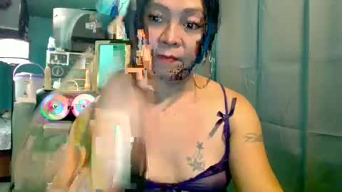 xxaprillovexx online show from February 17, 2026, 3:14 am