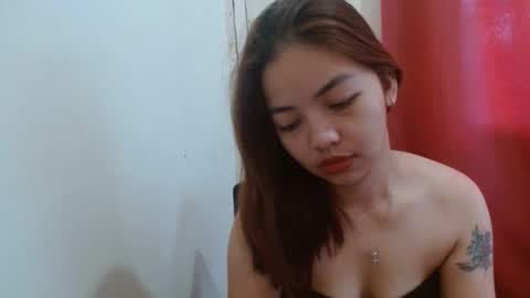 xxasian_sweetheart19xx online show from October 12, 2025, 3:05 am