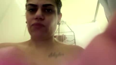 xxaxx57 online show from April 12, 2026, 10:42 am