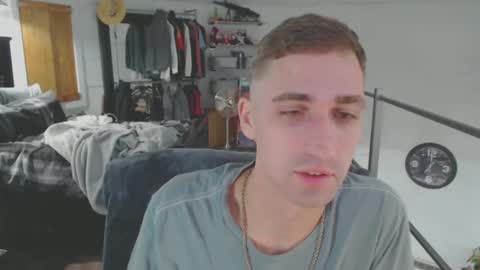 Snapshot of xxivantheterriblexx chatting on December 5, 2024, 3:04 am Ivan online show from December 5, 2024, 3:04 am