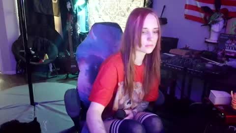 Snapshot of xxlilithmoonxx chatting on June 4, 2026, 11:22 pm Lilith online show from June 4, 2026, 11:22 pm