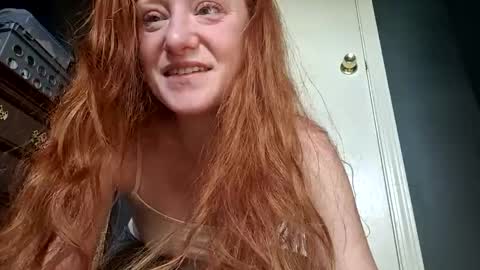 xxmariebliss online show from November 11, 2025, 7:14 pm