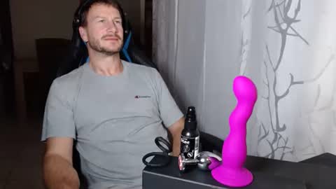 Snapshot of xxmettexx chatting on November 9, 2025, 9:13 pm xxmettexx online show from November 9, 2025, 9:13 pm