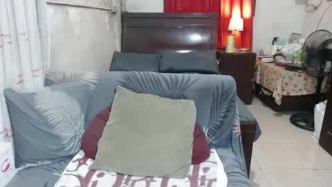 Snapshot of xxmiranda_greyxx chatting on January 9, 2025, 3:04 am sexyyanna4u online show from January 9, 2025, 3:04 am