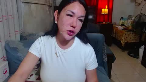 Snapshot of xxmiranda_greyxx chatting on January 27, 2025, 1:05 am sexyyanna4u online show from January 27, 2025, 1:05 am