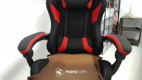 Snapshot of xxmonsterbigcockxx chatting on February 20, 2025, 5:12 am Kaycee online show from February 20, 2025, 5:12 am