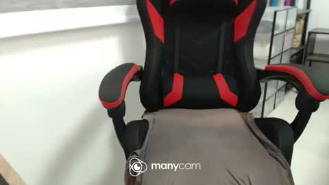 Snapshot of xxmonsterbigcockxx chatting on September 22, 2025, 1:02 pm Kaycee online show from September 22, 2025, 1:02 pm