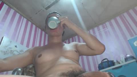 xxrowenatastycockforyouxx online show from April 16, 2026, 1:28 am