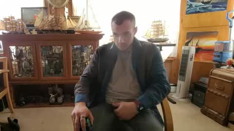 xxScubaStevexx online show from April 24, 2026, 2:30 pm