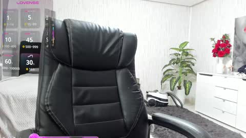 xxsecretdesirexx  Catalina online show from October 26, 2025, 10:04 pm