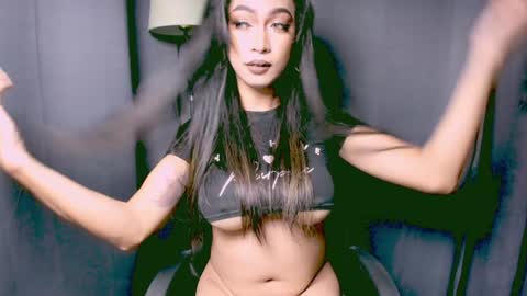 Snapshot of xxsexyandhotxx chatting on January 8, 2025, 6:31 pm Lara online show from January 8, 2025, 6:31 pm