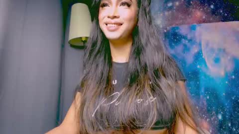 Snapshot of xxsexyandhotxx chatting on January 27, 2025, 5:15 pm Lara online show from January 27, 2025, 5:15 pm