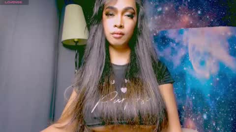 Snapshot of xxsexyandhotxx chatting on January 28, 2025, 9:19 pm Lara online show from January 28, 2025, 9:19 pm