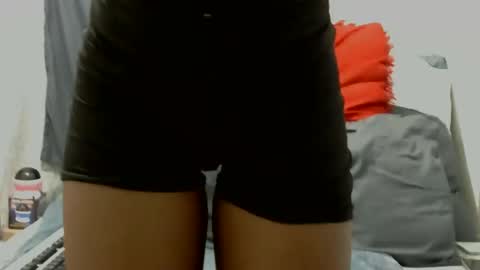 xxsexytalia28 online show from February 9, 2025, 7:52 pm