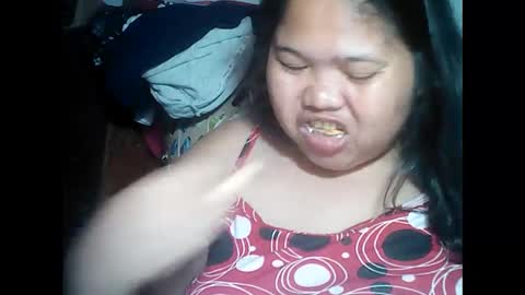Snapshot of xxsia24xx chatting on March 9, 2025, 7:48 pm Cheche online show from March 9, 2025, 7:48 pm