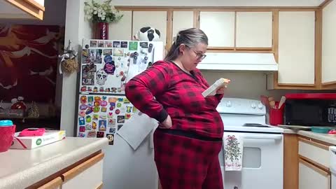 Strawberry Jane online show from December 17, 2024, 7:48 pm