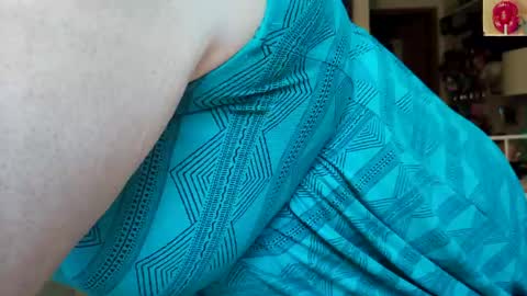 Snapshot of xxstrawberryjanexx chatting on April 30, 2026, 2:51 am Strawberry Jane online show from April 30, 2026, 2:51 am