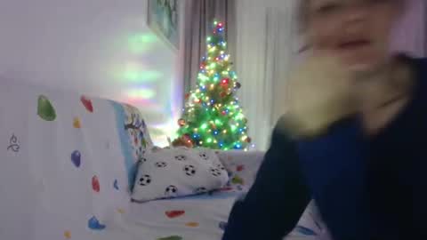 Snapshot of xxxariell_sky_1 chatting on December 18, 2024, 9:08 pm See you on October going to miss you guys incredibly. Subscribe to my Onlyfans Channel to follow the news online show from December 18, 2024, 9:08 pm