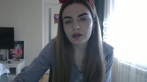 Snapshot of xxxariell_sky_1 chatting on January 1, 2025, 12:33 pm See you on October going to miss you guys incredibly. Subscribe to my Onlyfans Channel to follow the news online show from January 1, 2025, 12:33 pm