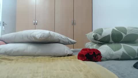 Ayanda online show from February 11, 2025, 12:05 pm