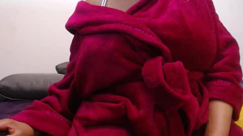 Ayanda online show from November 28, 2025, 11:51 pm