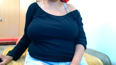 Ayanda online show from June 1, 2026, 1:02 pm