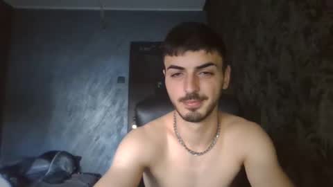 xxxdonpuiuuxxx online show from February 5, 2025, 1:44 pm