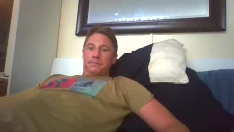 Snapshot of xxxelentdick chatting on April 11, 2026, 9:19 pm deeeeznutz online show from April 11, 2026, 9:19 pm