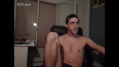 xxxfacu online show from January 17, 2025, 6:15 am