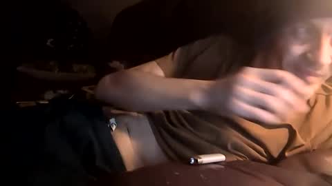 Snapshot of xxxfredmtlxxx chatting on March 2, 2025, 2:30 am xxfredmtl18xx online show from March 2, 2025, 2:30 am