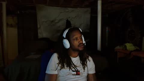 xxxjrstrokesxxx online show from November 4, 2025, 7:07 am