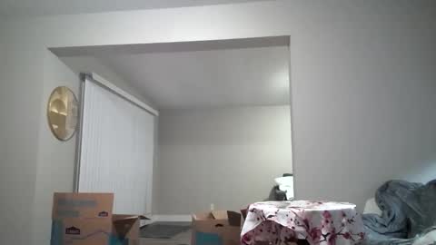 Lola online show from February 12, 2026, 4:51 am