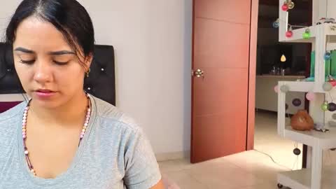 xxxtatianabustyxxx online show from December 17, 2025, 4:57 pm