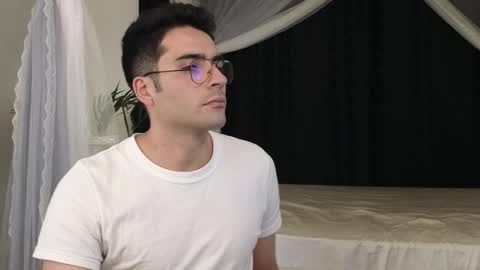 July and Fer online show from February 17, 2026, 5:59 am