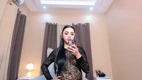 Snapshot of xyneeharte chatting on June 21, 2026, 12:57 am xyneeharte online show from June 21, 2026, 12:57 am