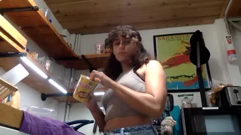 Snapshot of xyrarose chatting on September 12, 2025, 9:48 pm xyrarose online show from September 12, 2025, 9:48 pm