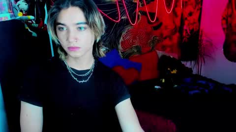 xzerox_ online show from September 27, 2025, 9:14 am