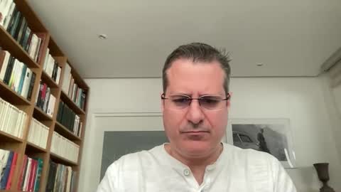 yachtcaptain7 online show from May 7, 2026, 6:52 am